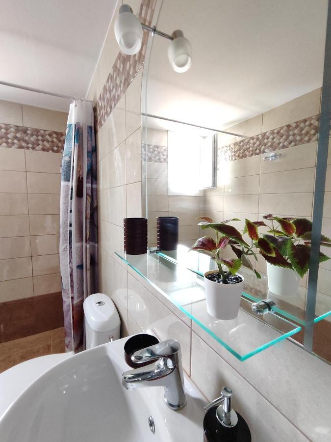Oasis Apartments 佩里萨 外观 照片