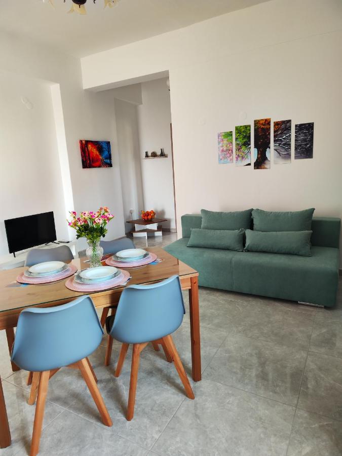 Oasis Apartments 佩里萨 外观 照片